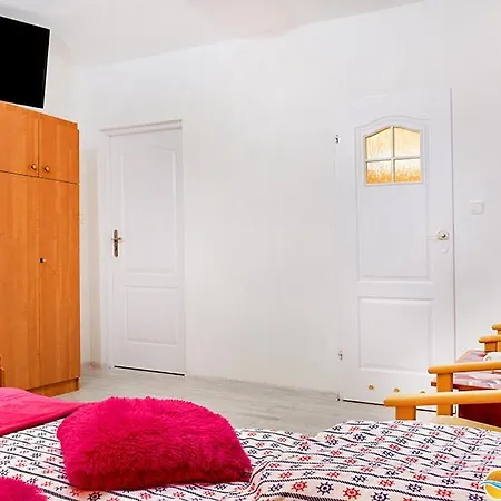 100 M Do Zejscia Na Plaze Location